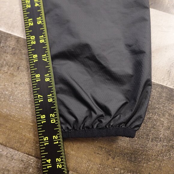 Nike Storm-FIT Hooded Jacket Men’s Medium Black Windbreaker Athletic - Picture 7 of 13